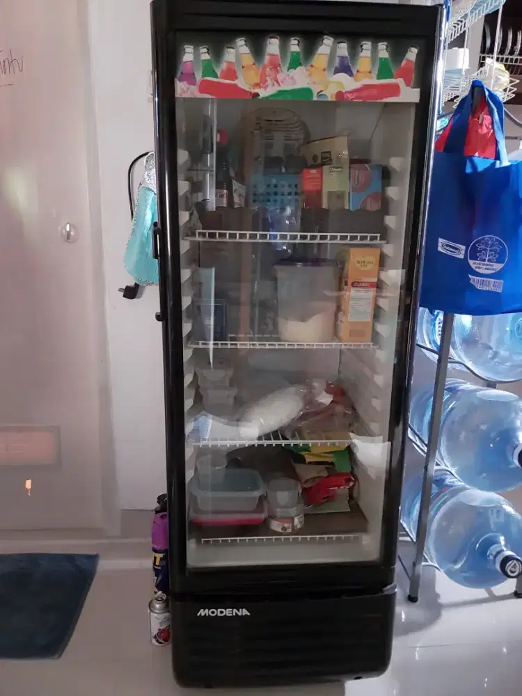 DIJUAL CEPAT SHOWCASE COLLER MODENA