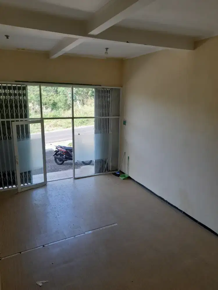 BU DIJUAL RUKO 2 LANTAI DEKAT PASAR KARANGPLOSO