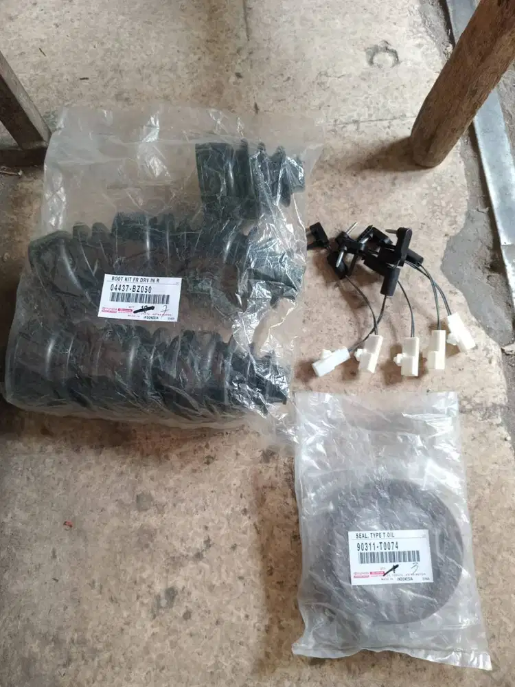 JUAL SPAREPART MOBIL CALYA SIGRA BARU