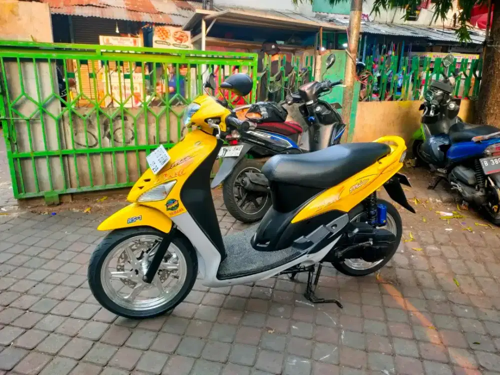 Mio 110cc Karburator Non Step Kuning Ori Tahun 2004
