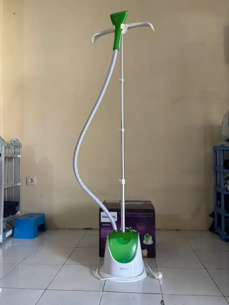 PRELOVED PHILIPS SETRIKA UAP BERDIRI GC505 GARMENT STEAMER