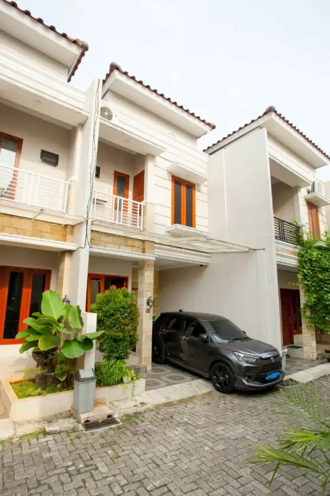 Dijual Rumah Cantik Dalam Cluster di Kebagusan Jaksel