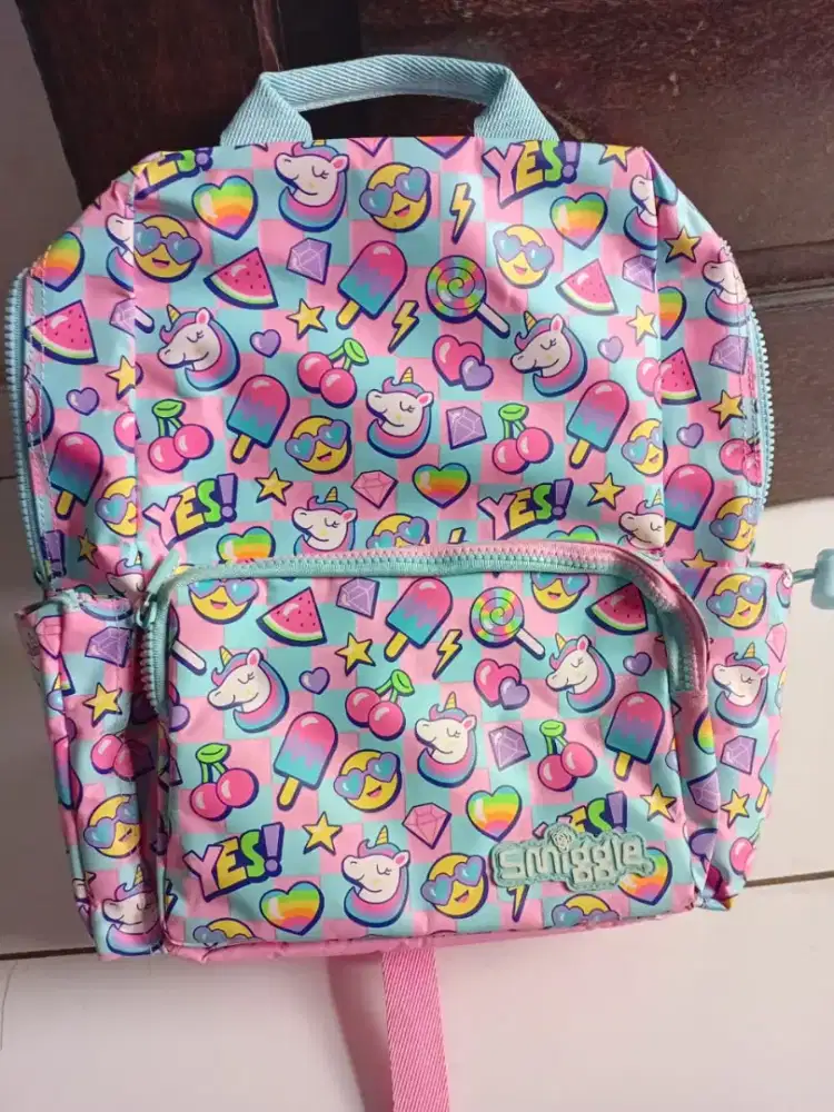 Tas Anak dan Remaja Cewek Smiggle jarang pake