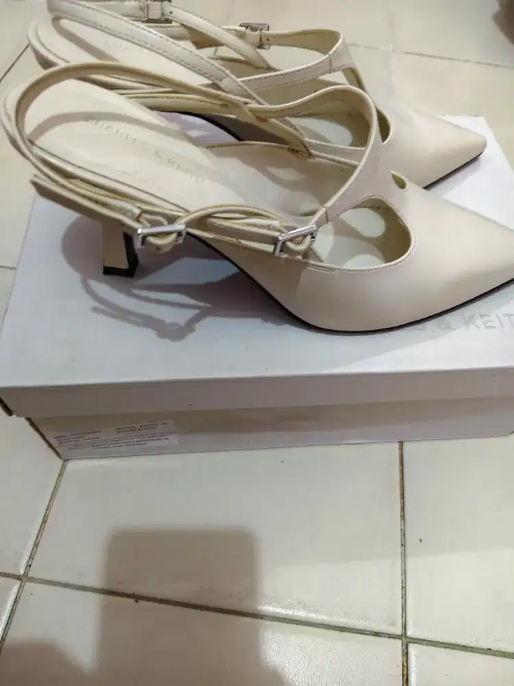 Heels Charles & Keith