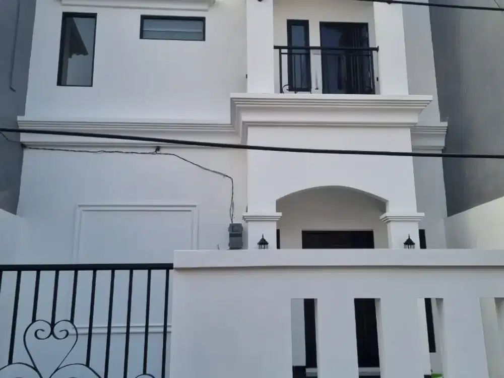 Dijual Bagus Rumah Harapan Indah 1 Bekasi.