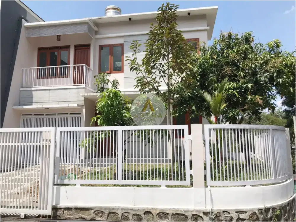 Rumah mewah di Citra Green Dago Ciputra Bandung