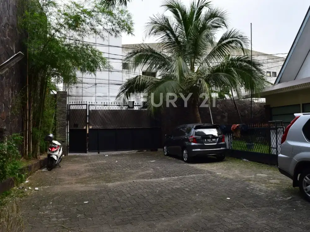 Rumah Banting Harga Lebih Murah  7milyar Dibawah Njop Dikebayoran