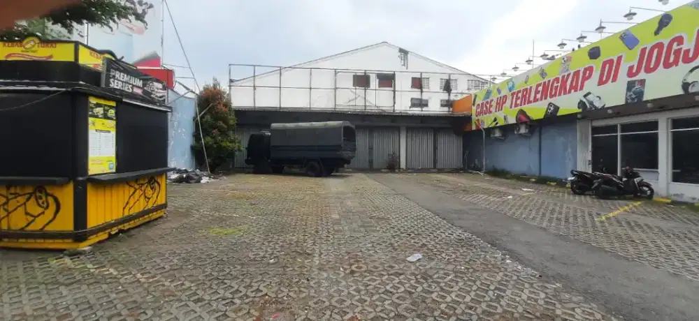 Disewakan Ruko / Gudang jalan Bantul Yogyakarta