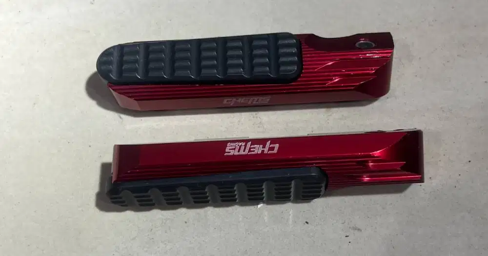 Chems Racing Footstep pijakan motor racing