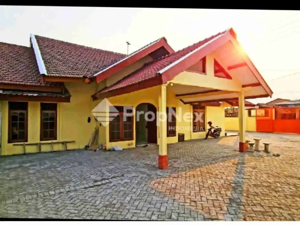 rumah besar daerah Bluru