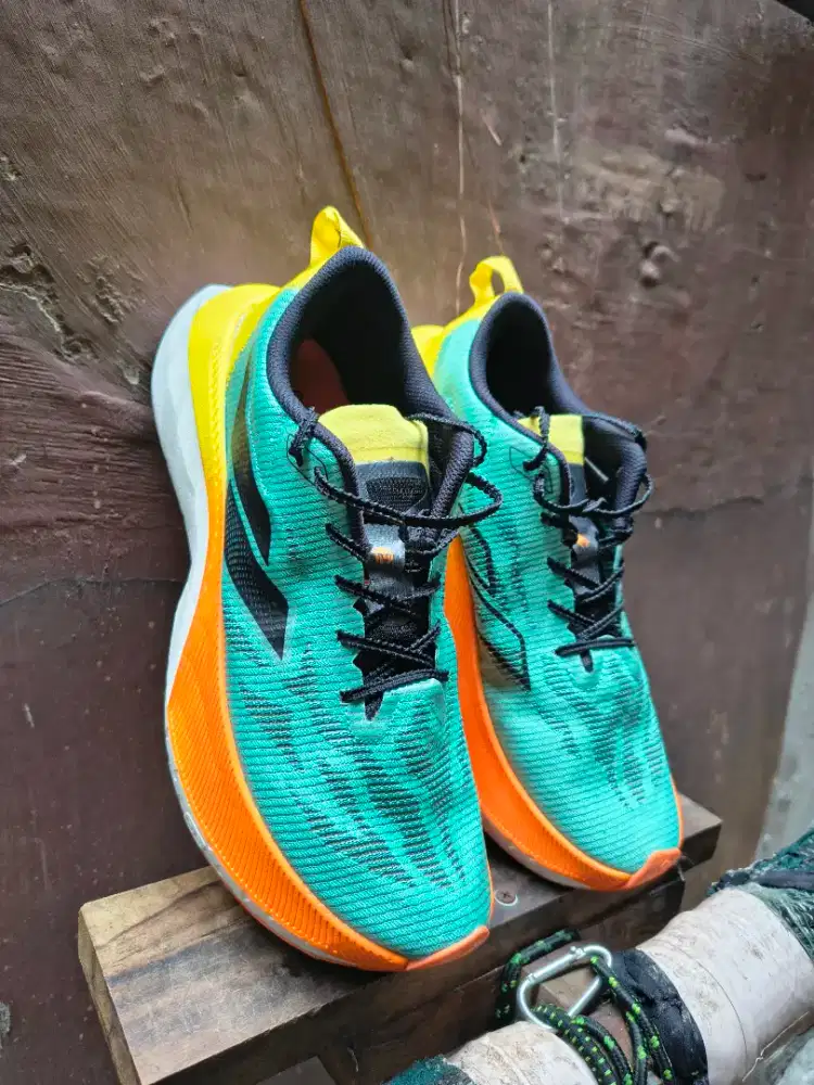 Sepatu Lari Mills Enerstrike Blitz M2 l, sz 43