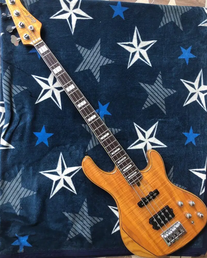 Bass cort gb94 Squier fender ibanez soloking gnl