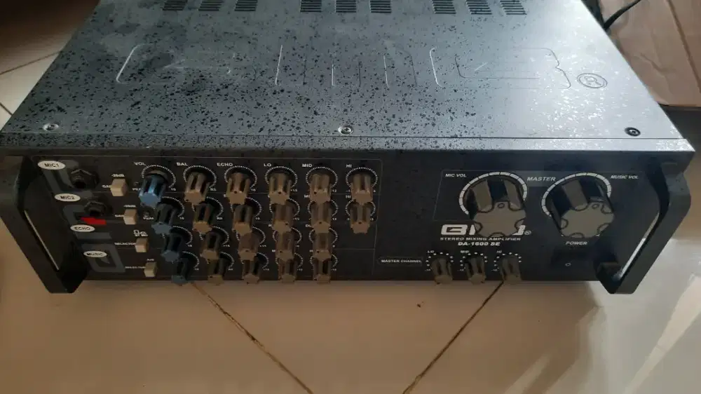 Jual amplifier BMB DA-1600 SE