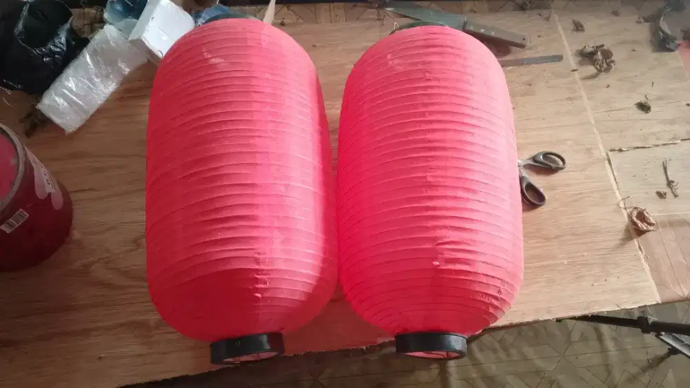 Lampion jualan takoyaki sushi