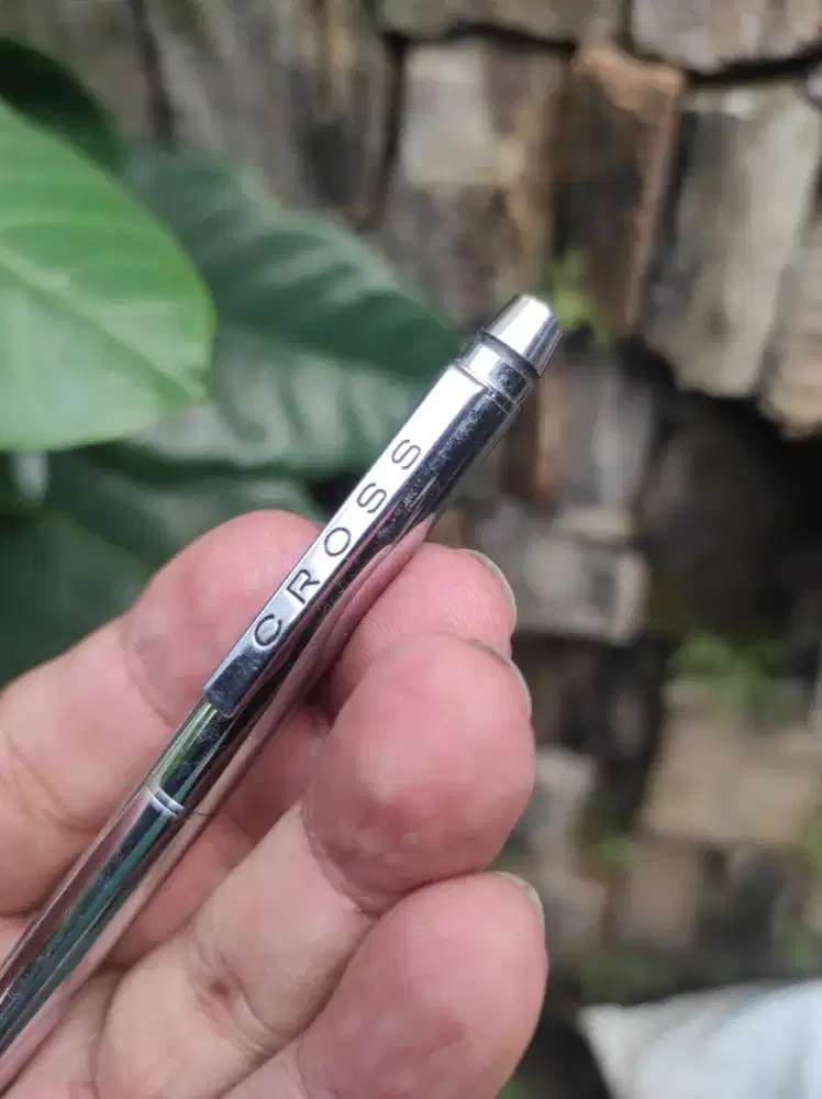 Antik ballpoint putar slim pendek merk cross minus isi habis mulus