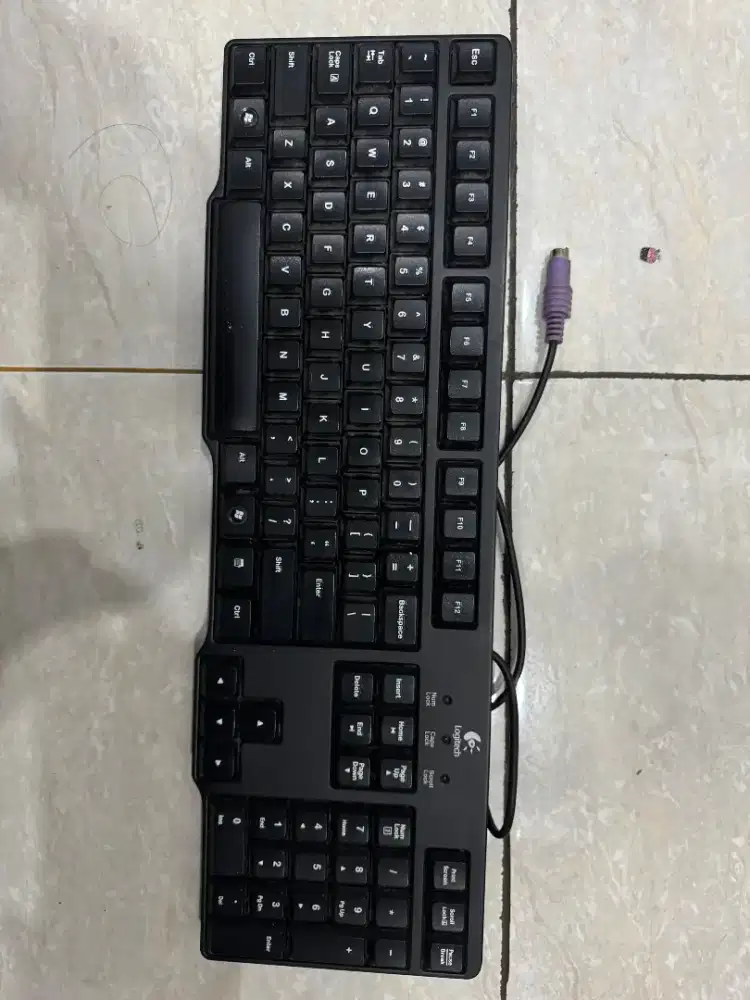 Keyboard Logitech K100 PS/2 Original