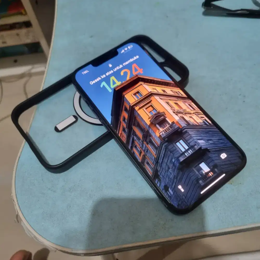 FS iphone 13, garansi ibox Desember 2025