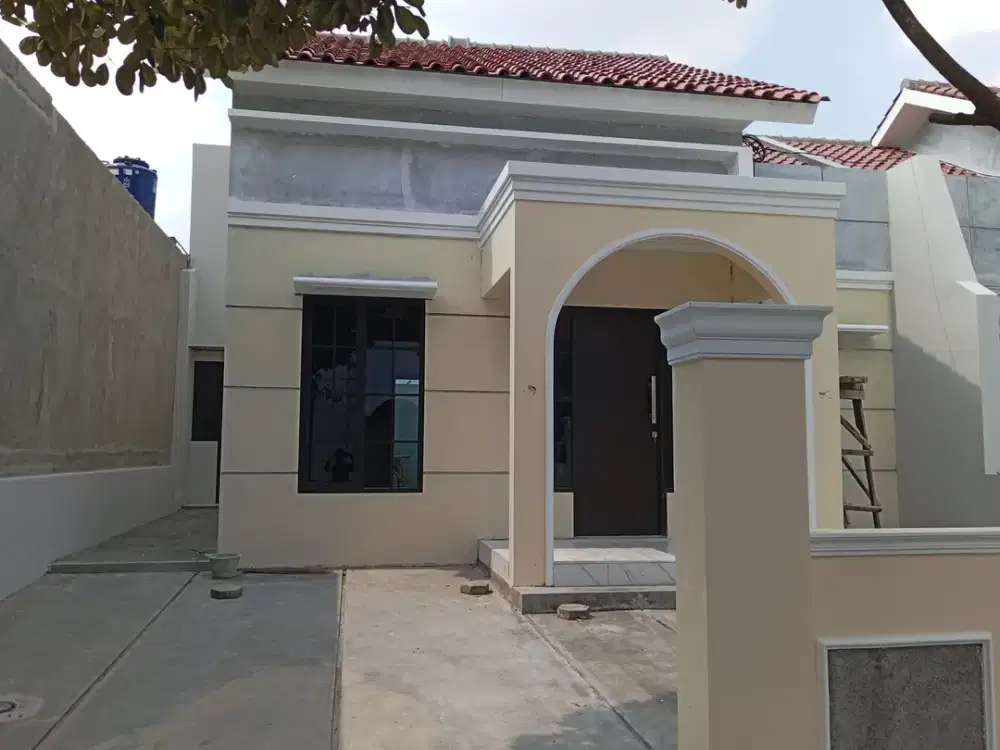 Rumah mewah siap huni perum BPD lll pedurungan kota semarang LT 153 M2