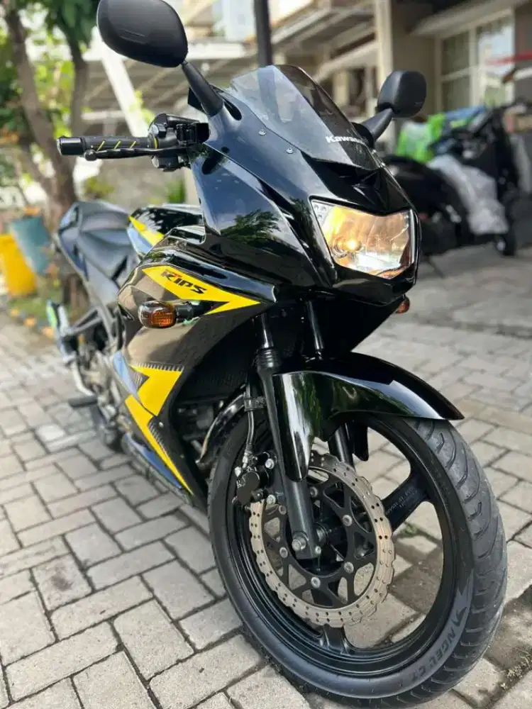 KAWASAKI NINJA RR ( Kolektor silahkan masuk)