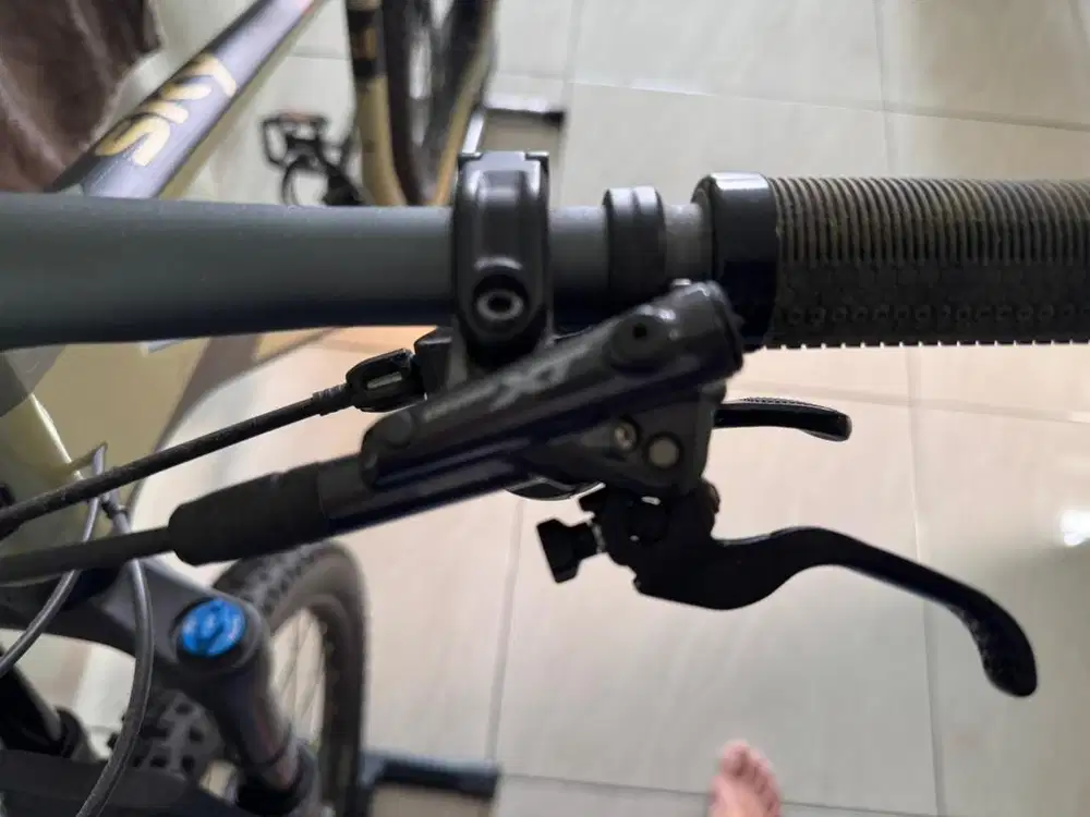 Sepeda Gunung Polygon Syncline C5 Custom