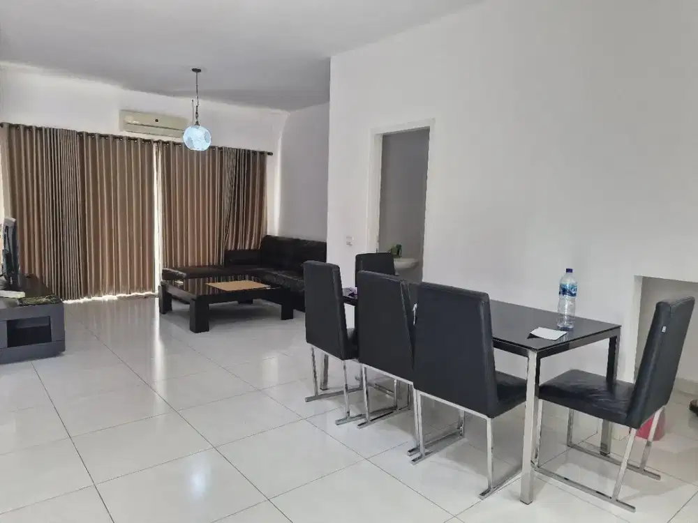Disewa Rumah 2 Lantai Furnish Cluster Cassia Selangkah Ke Aeon Mall Jakarta Garden City 030