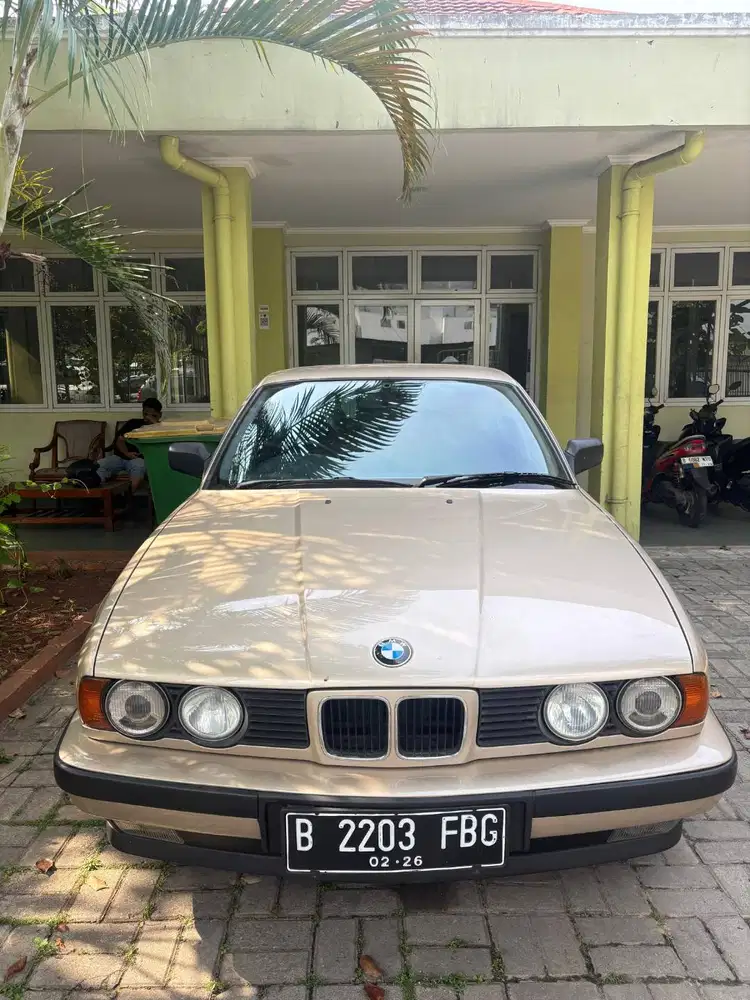 FOR SALE BMW 520i tahun 1991