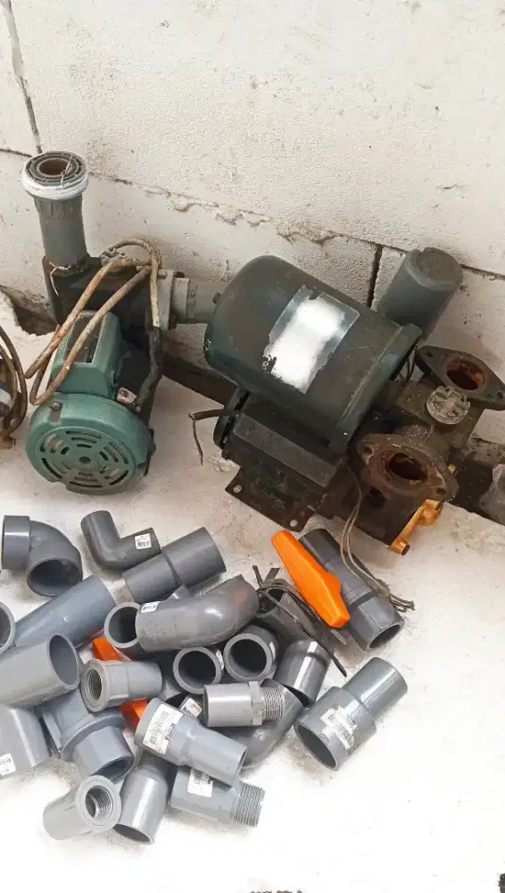 Pompa borongan dapet 2 unit, 1 Shimizu dan 1 Wasser