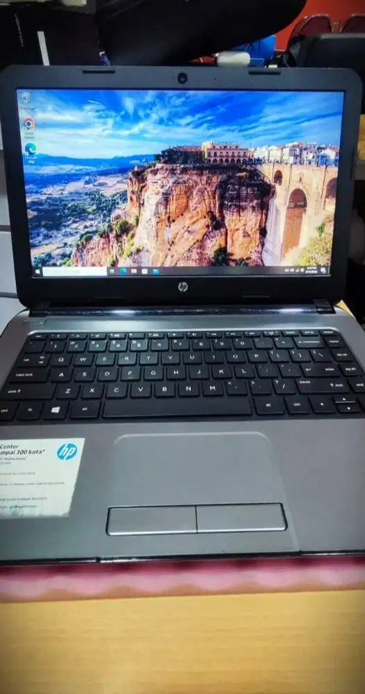 Laptop HP 14 r019TU (ssd 256gb + hdd 500gb)