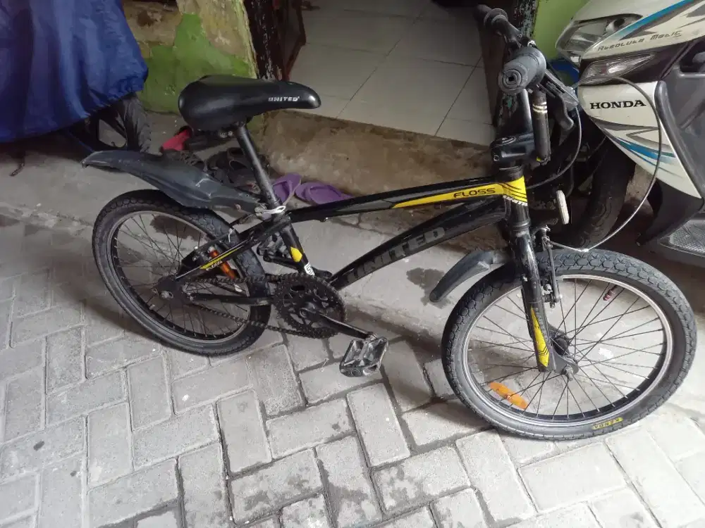 Dijual sepeda UNITED 20