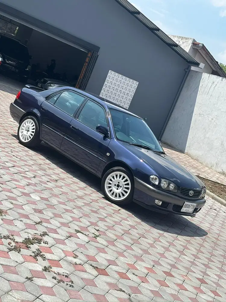 Toyota Corolla 2001 Bensin
