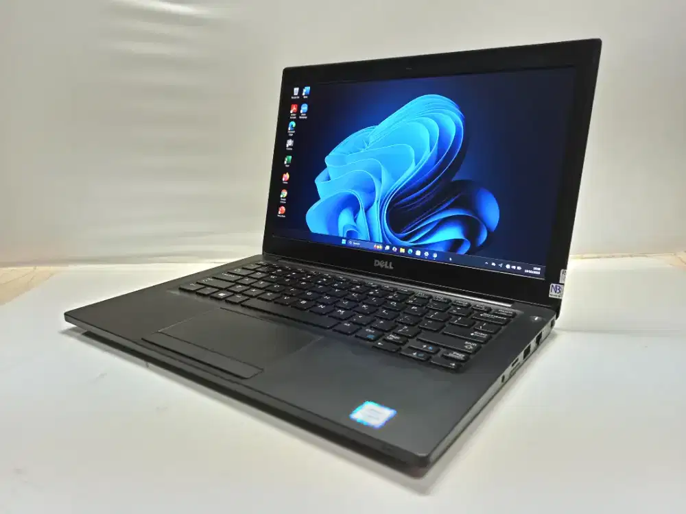 Laptop karyawan.. Dell latitude 7280 i5 Gen6 /8Gb /256 gb