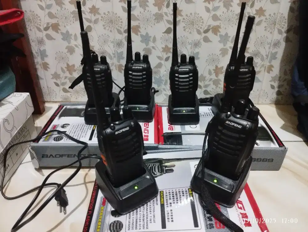 Jual 6 Unit HT Baofeng BF 888S