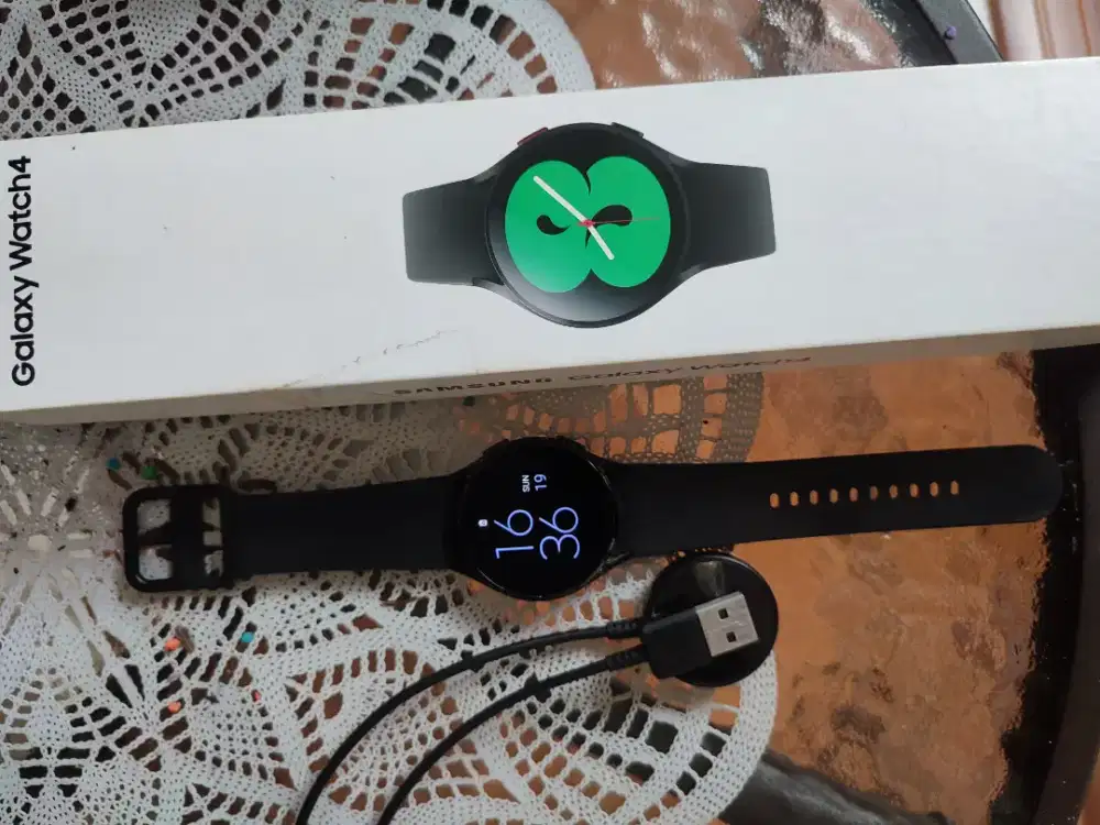 Samsung Galaxy Watch 4