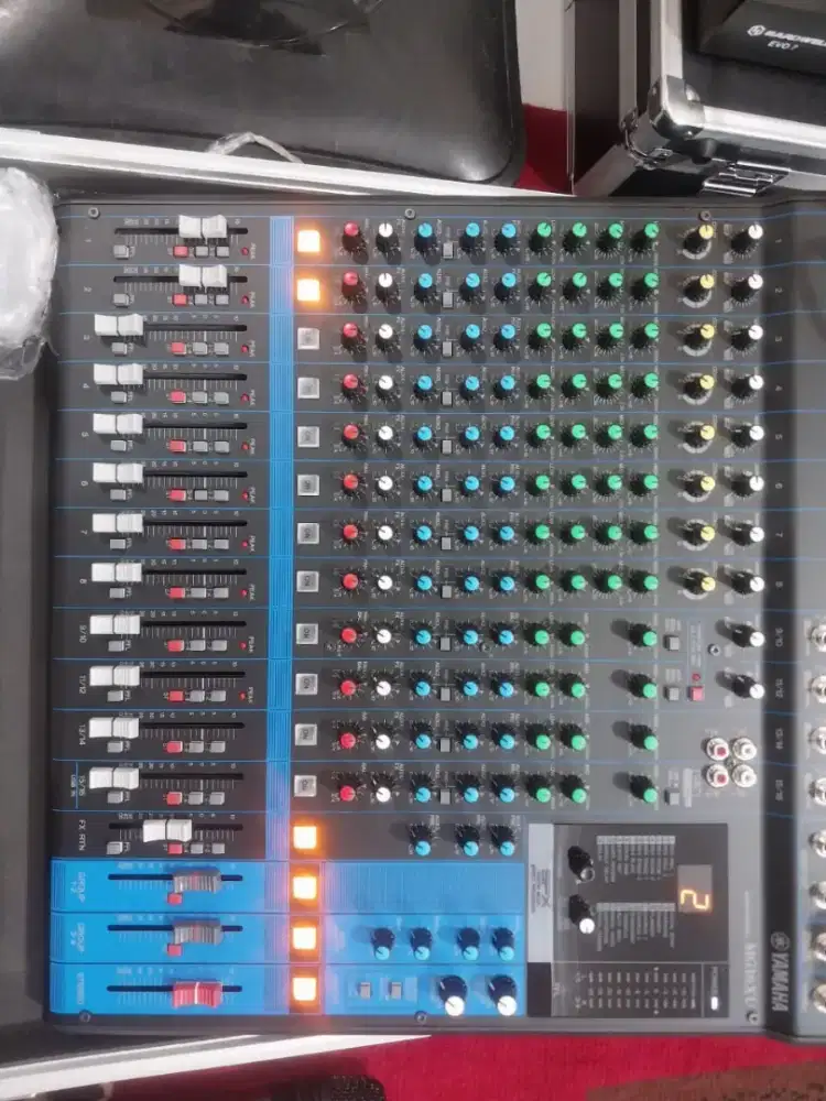 Jual mixer yamaha + sound hupper