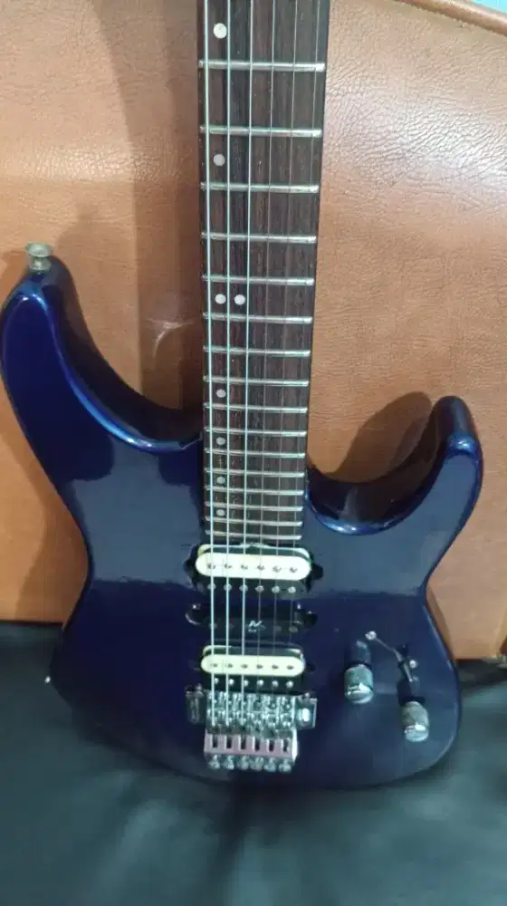 Gitar Washburn Mercury