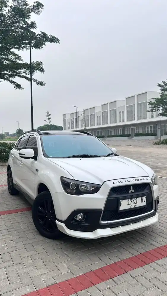 Mitsubishi Outlander Sport PX 2013 Tipe Tertinggi Panoramic Matic