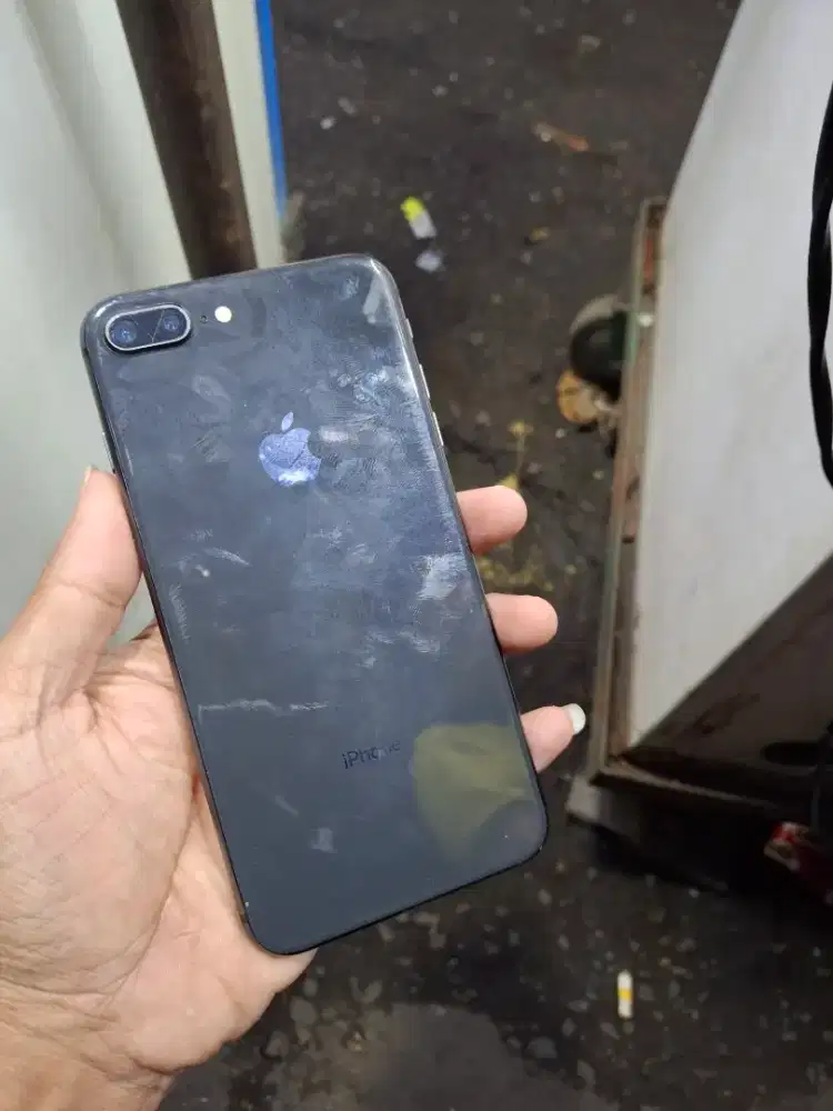 Iphone 8 plus 64 gb inter all operator