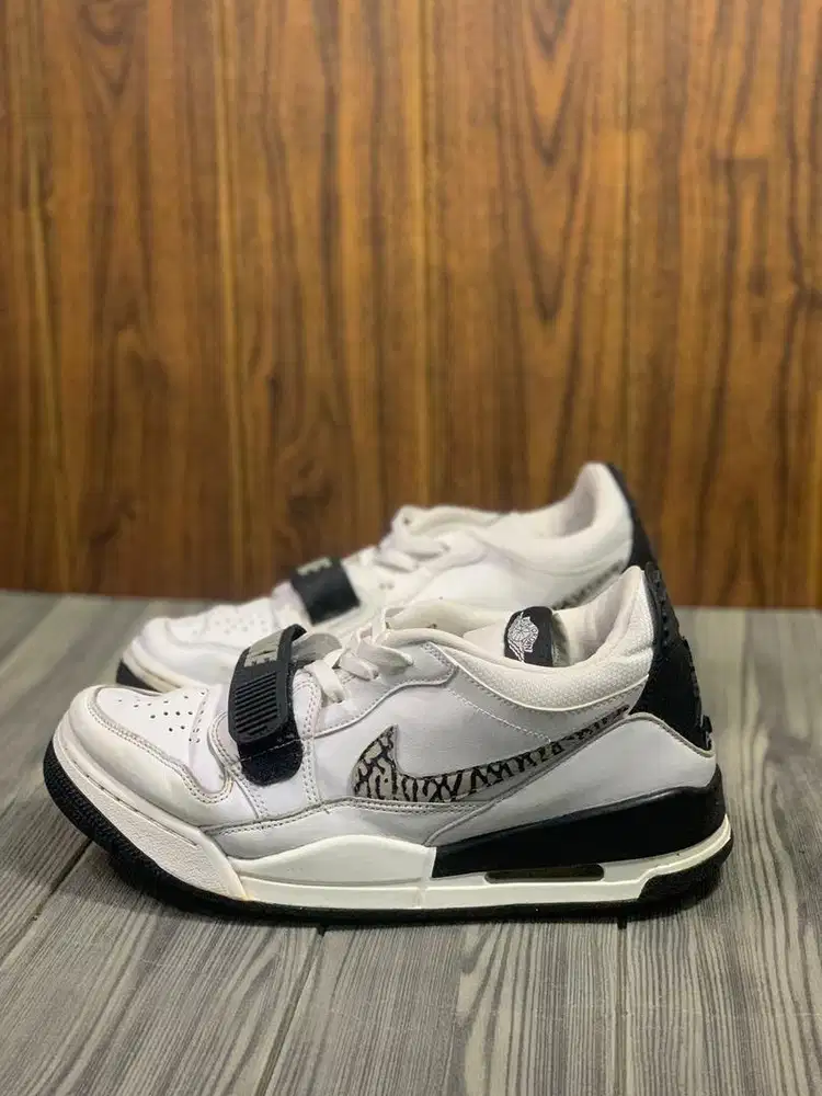 Nike Air Jordan Legacy 312