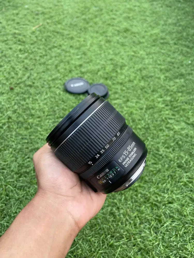 Lensa Canon efs 15-85mm f3.5-5.6 IS USM