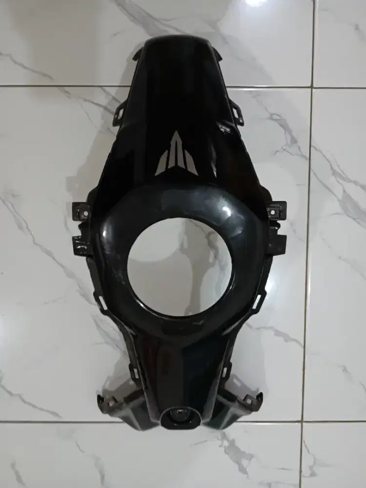 Cover Tangki Tengah Yamaha MT25 Old