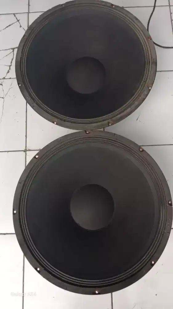 Sepasang componen speaker peavey pro18 full ori