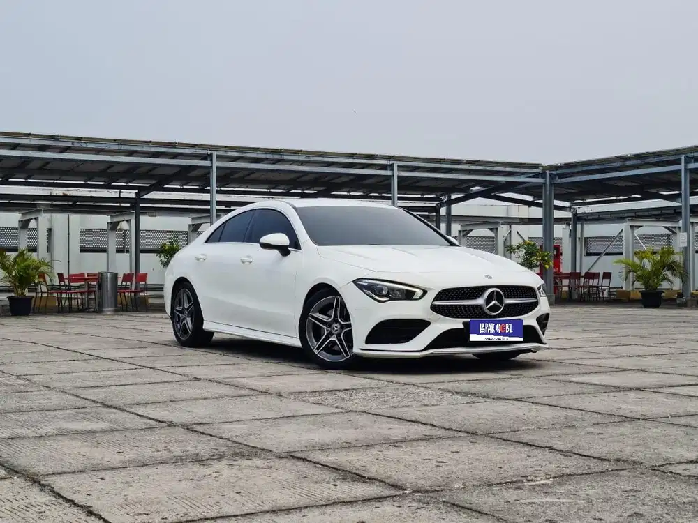 Mercedes Benz CLA200 Mercy CLA 200 1.3 AMG Line AT 2020 Putih KM 50RB