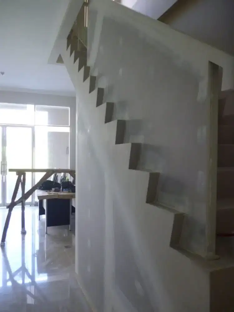 Dekorasi spesialist gypsum kantor murah berkualitas cepat dan efesien