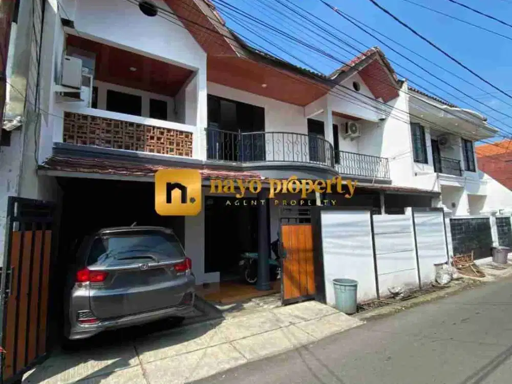 Rumah Bagus Tanah Luas Lokasi Strategis di Kalibata Jakarta Selatan