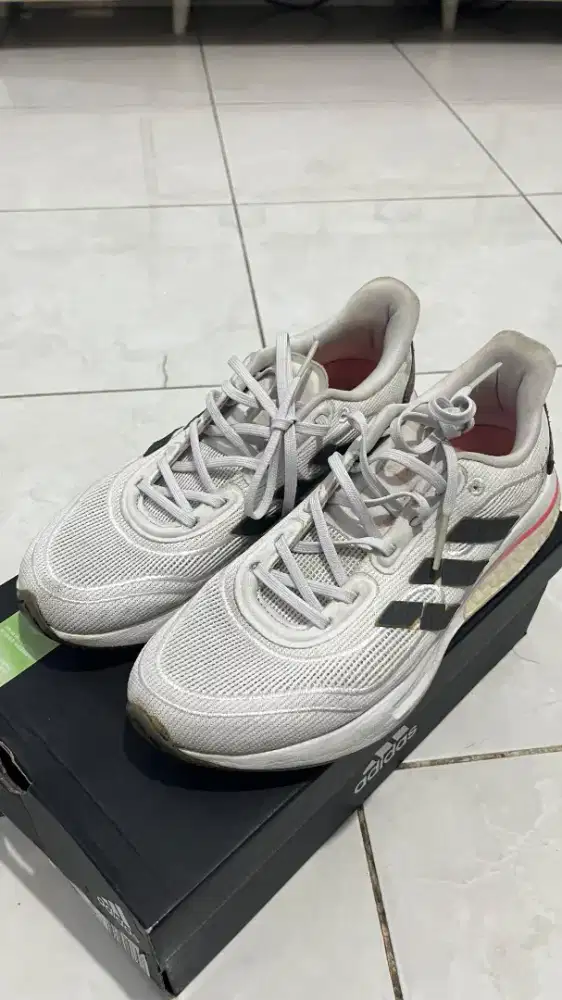 Jual sepatu adidas supernova