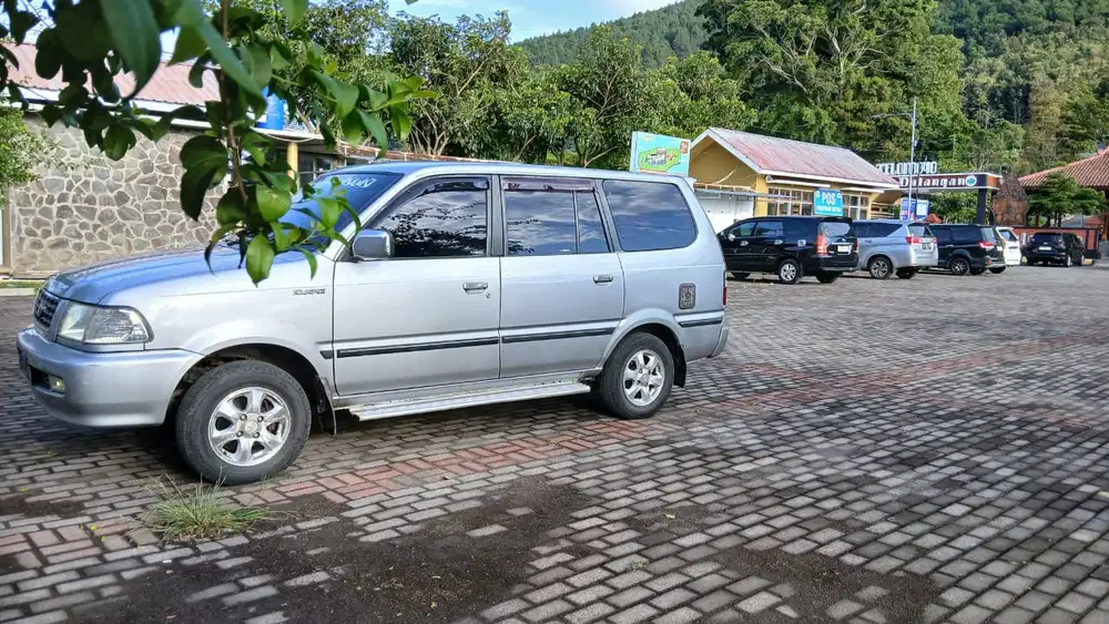 Toyota Kijang 2001 Bensin