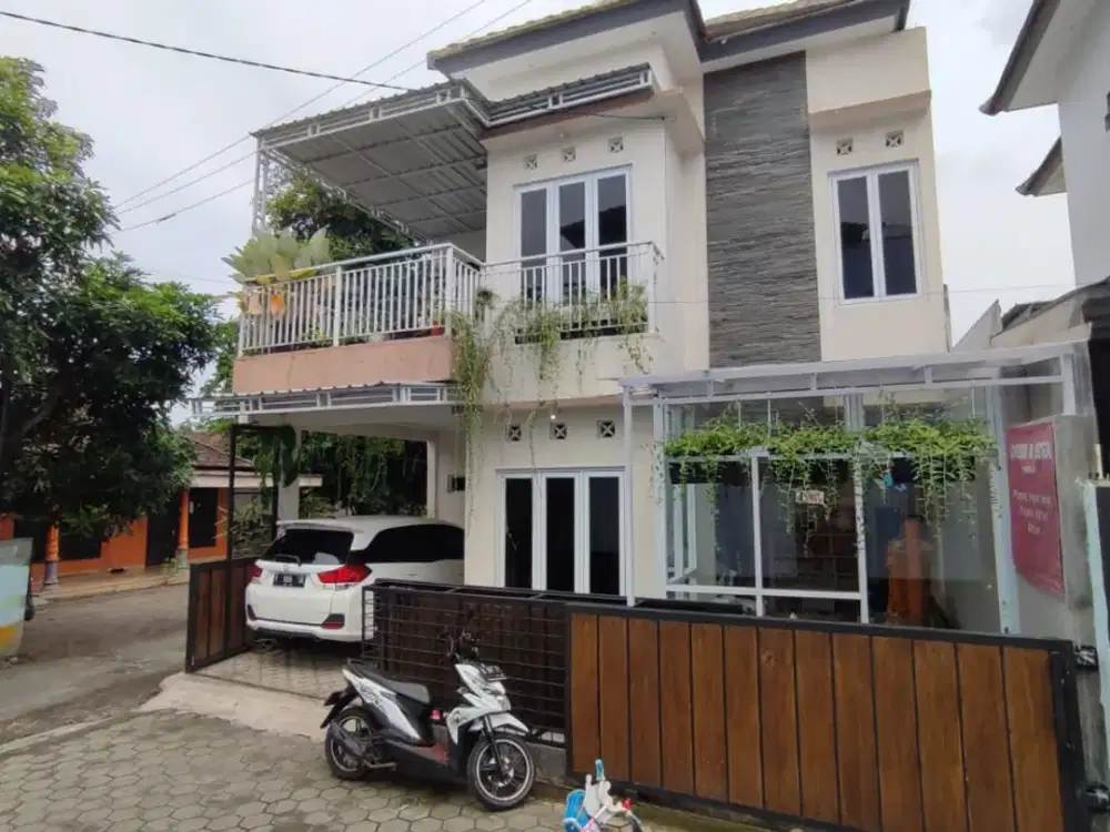 RUMAH 2 LANTAI DI SAKHA RESIDENCE, PURWOMARTANI, KALASAN, SLEMAN