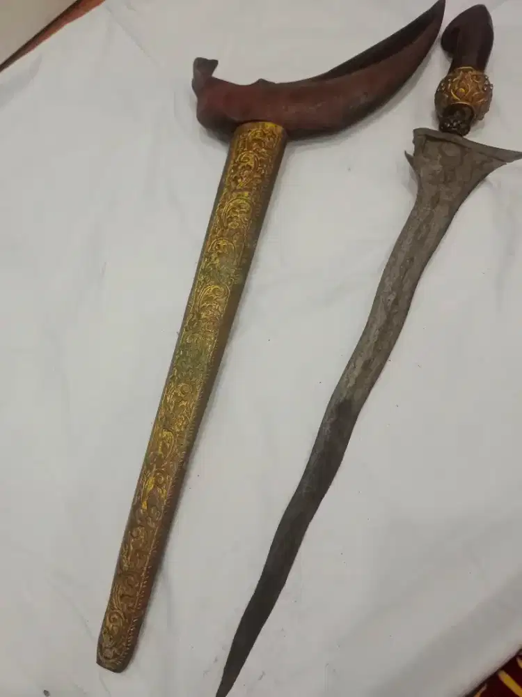 Keris antik tua yg paham pasti ngerti