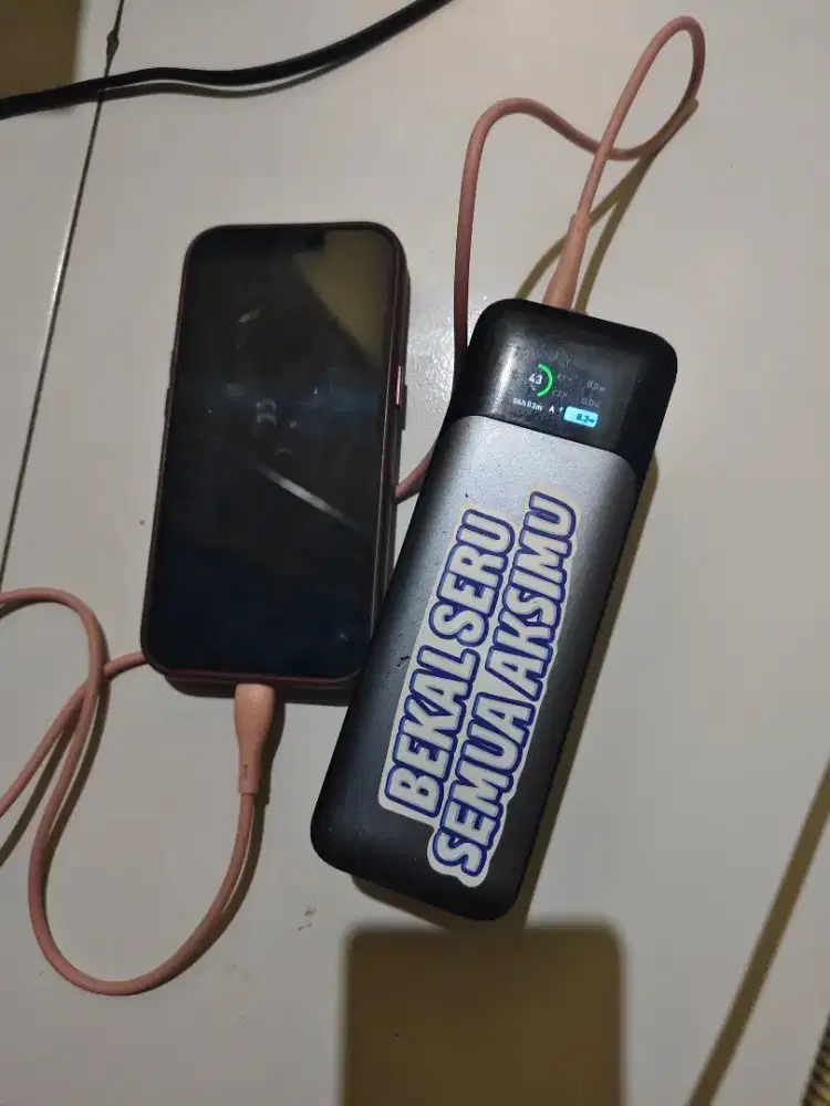 Dijual powerbank Anker 737