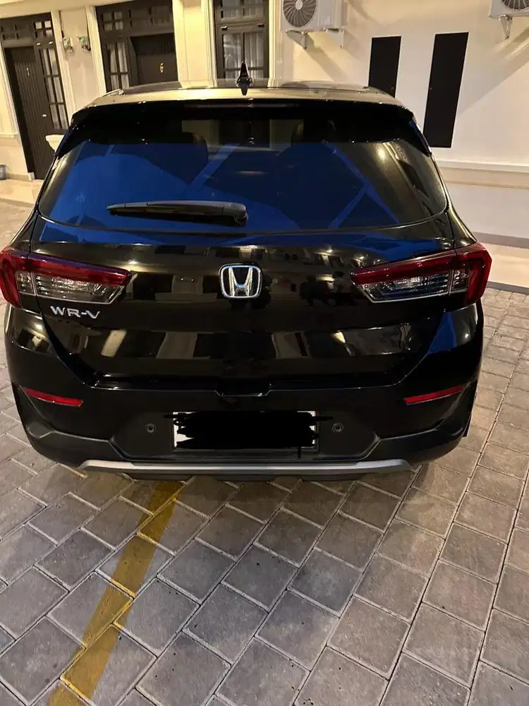 Di jual Wrv E cvt ( matic ) 2022 murah aja Edisi mau ganti unit